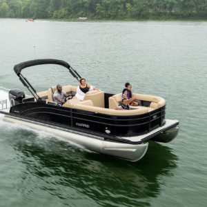 HCX23 Cruiser 230 with 150 HP Mercury Lake View